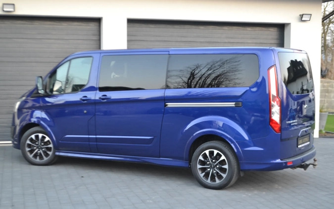 Ford Tourneo Custom cena 81500 przebieg: 207000, rok produkcji 2018 z Bełżyce małe 704